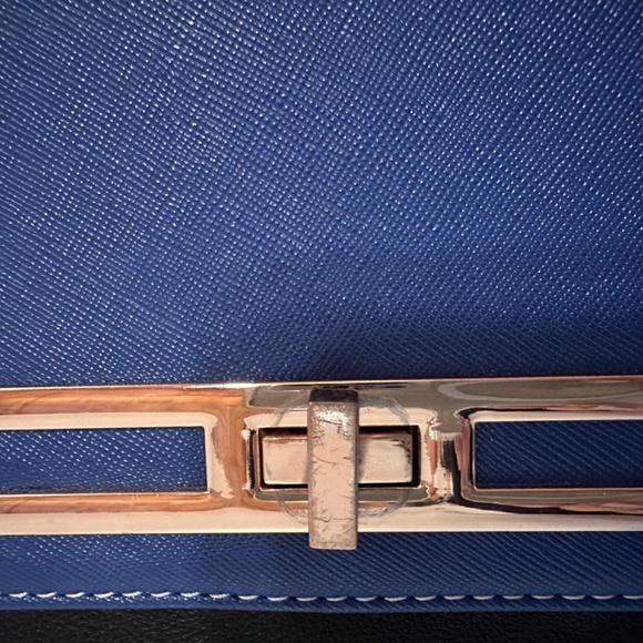 Handbag - Picture 5 of 5